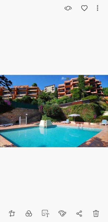 Residence "Le Golfe Bleu" Roquebrune-Cap-Martin Luaran gambar