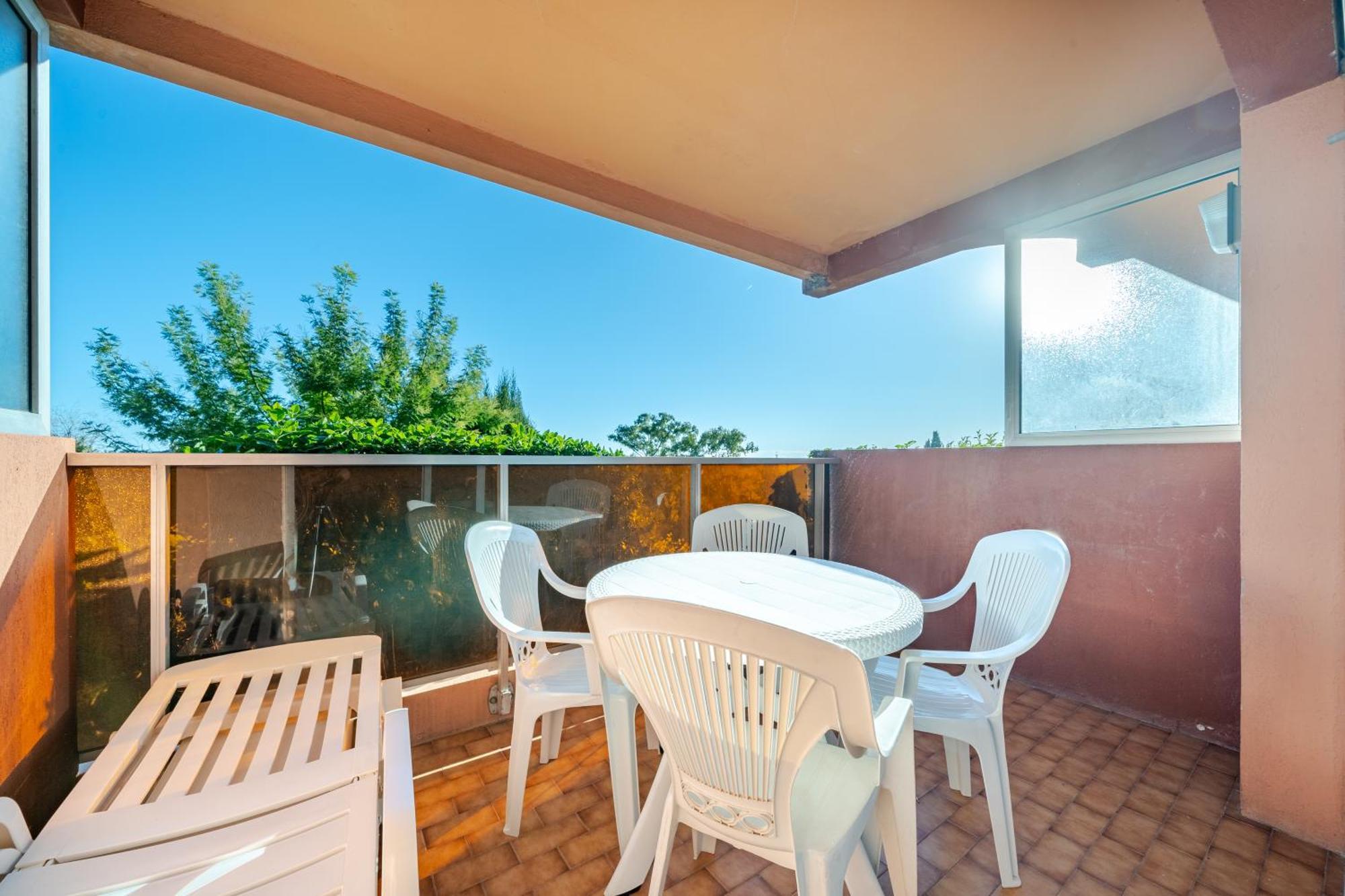 Residence "Le Golfe Bleu" Roquebrune-Cap-Martin Luaran gambar