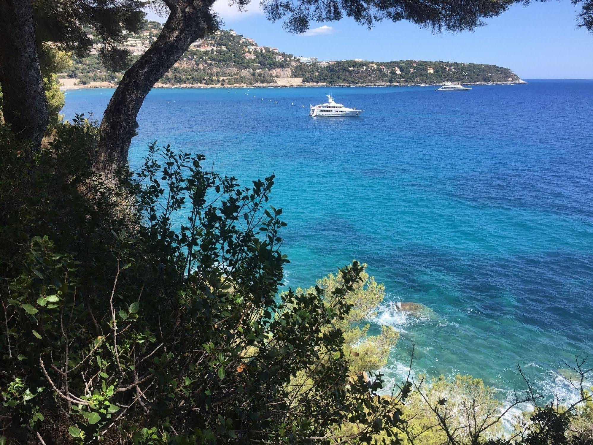 Residence "Le Golfe Bleu" Roquebrune-Cap-Martin Luaran gambar